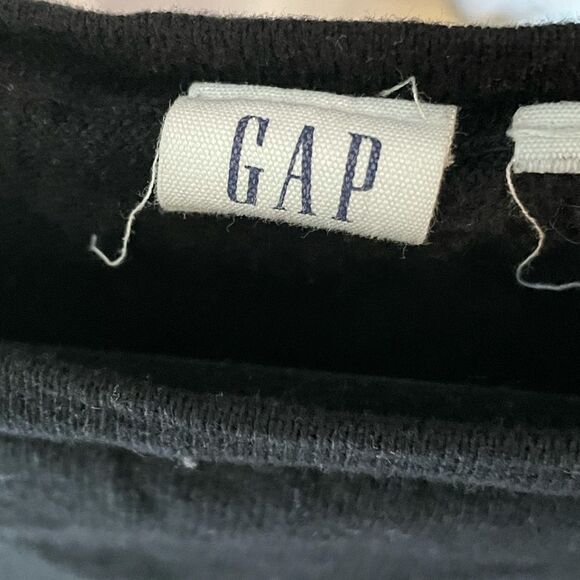 Gap Black Slouchy Sweater. No Size Tag, fits like a Medium. - Picture 3 of 3